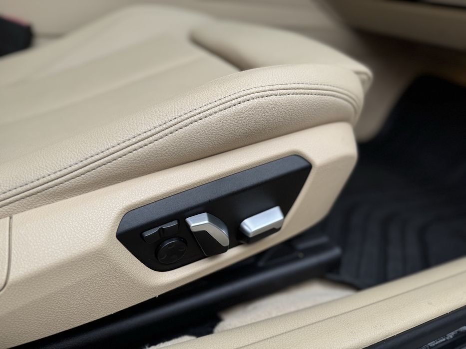 BMW 3 F30 2016 рік