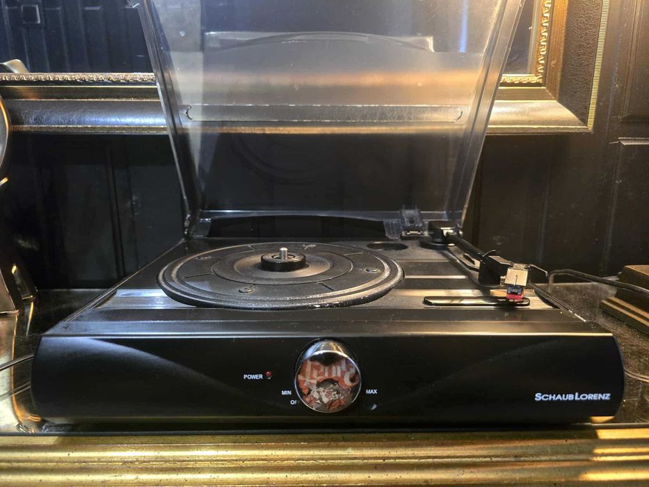 Schaub Lorenz tt1100 Gramofon z nową igłą