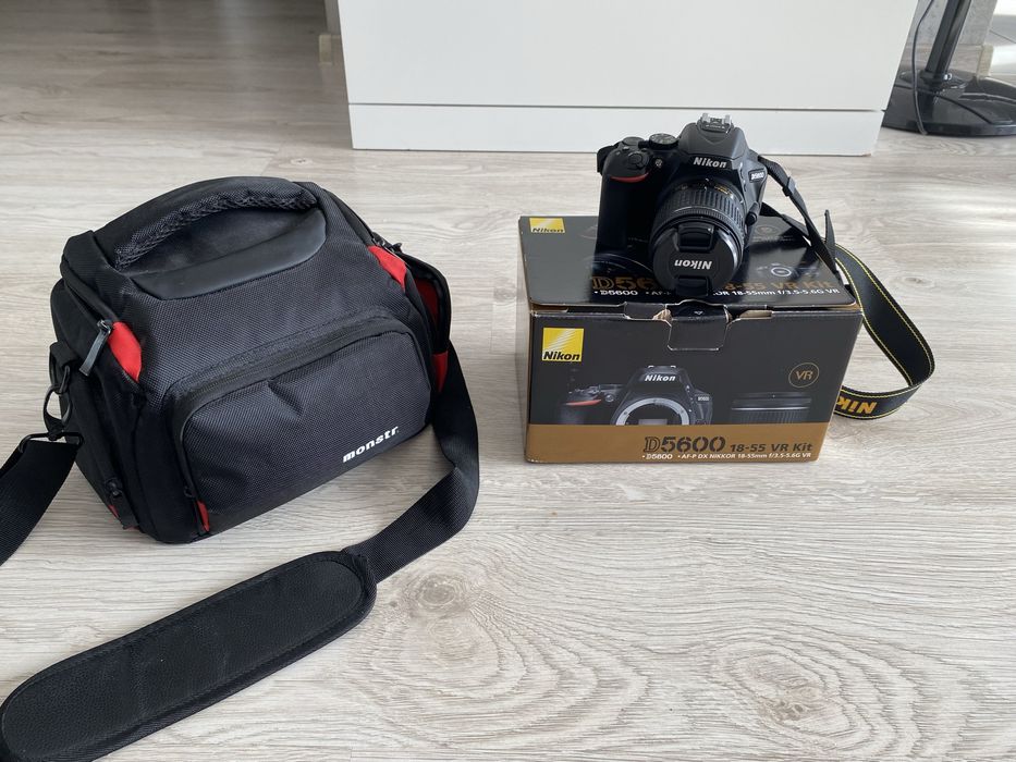 Lustrzanka Nikon D5600
