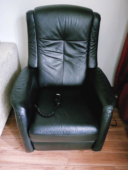 Fotel elektryczny na pilota, rozkładany, skórzany