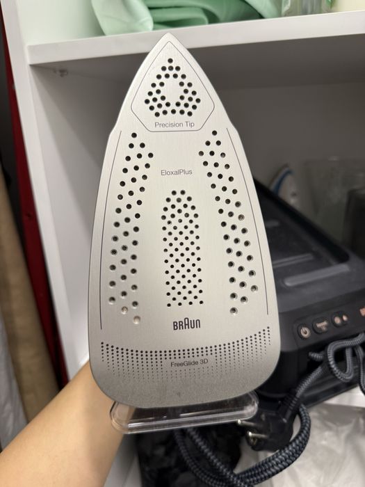 Праска с парогенератором парова станція Braun