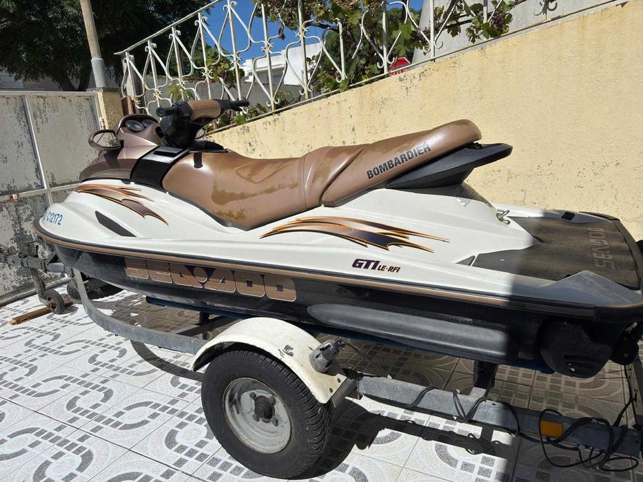 SEA-DOO GTI/RFI Bombardier Sable Inter 2003 + REBOQUE