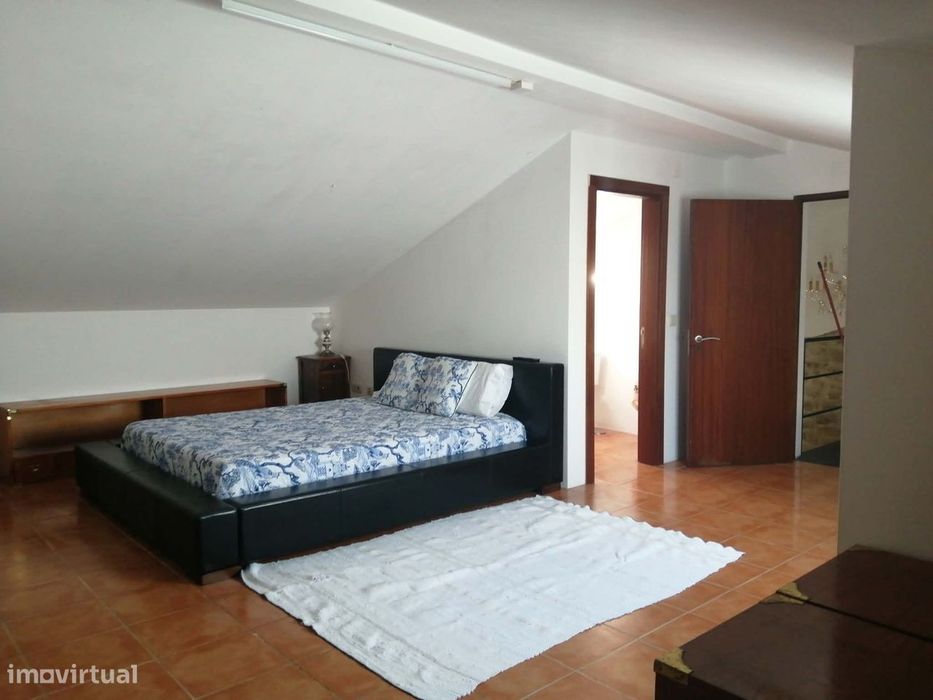 Casa de pedra na aldeia
