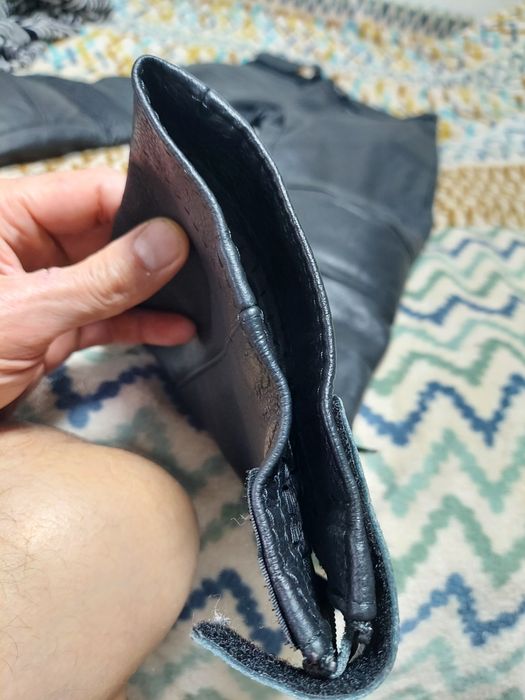 Продам байкерські шкіряні штани