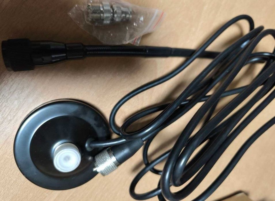 Антенна для раций с магнитным креплением