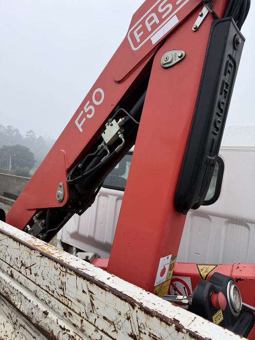 Mitsubishi canter grua e bascúla