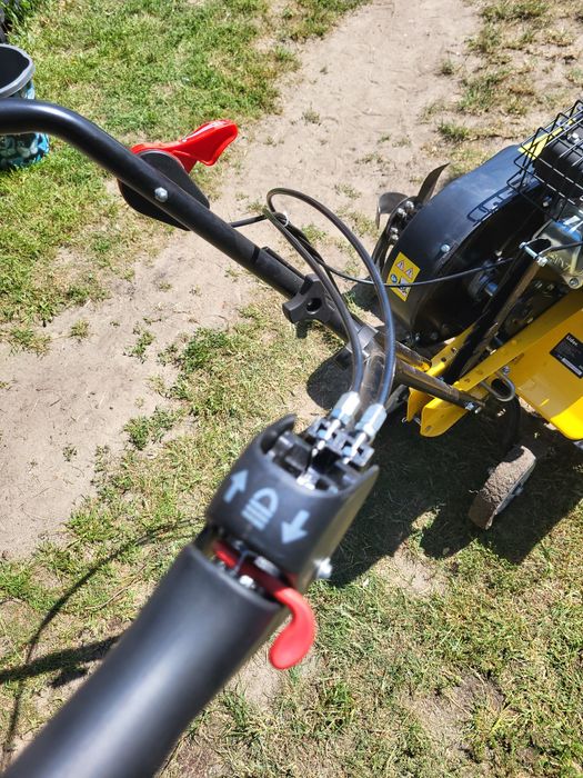 Glebogryzarka spalinowa