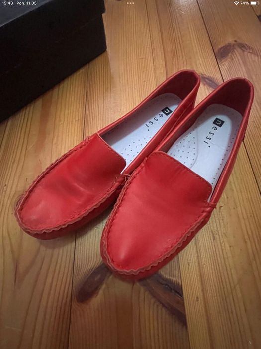 Czerwone mokasyny nessi nowe
