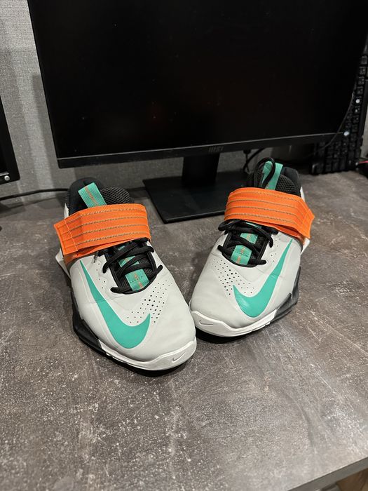 Штангетки кросівки Nike savaleos оригінал 41
