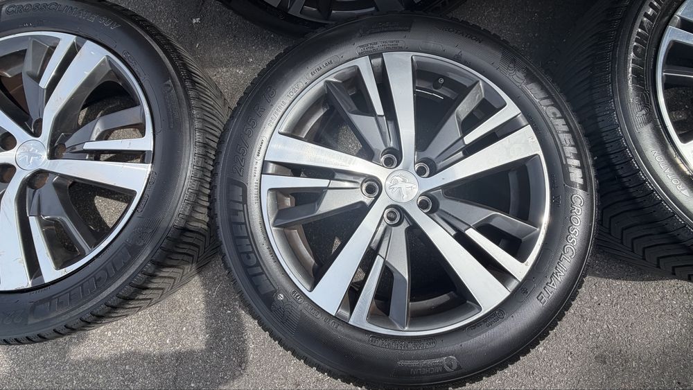 Jogo jantes 18 peugeot com pneus 225/55/18 michelin
