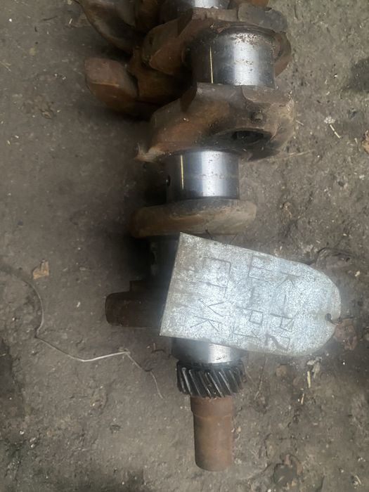 Колінвал Т40 б/у