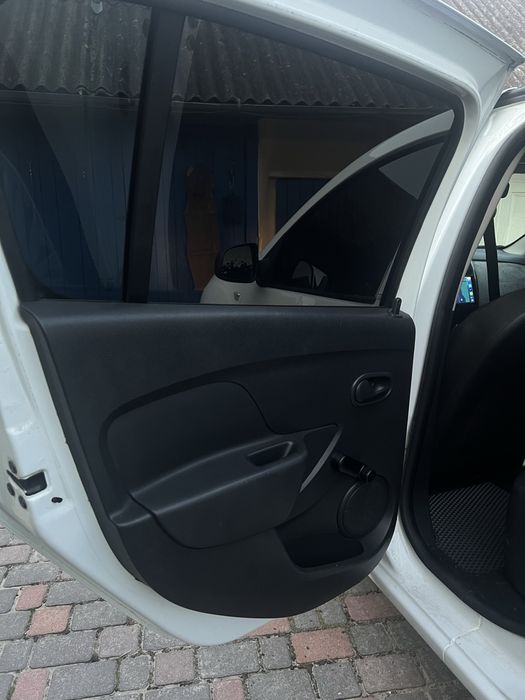 Dacia Sandero 2013