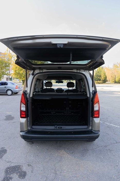 Продаж авто Citroen Berlingo 2014