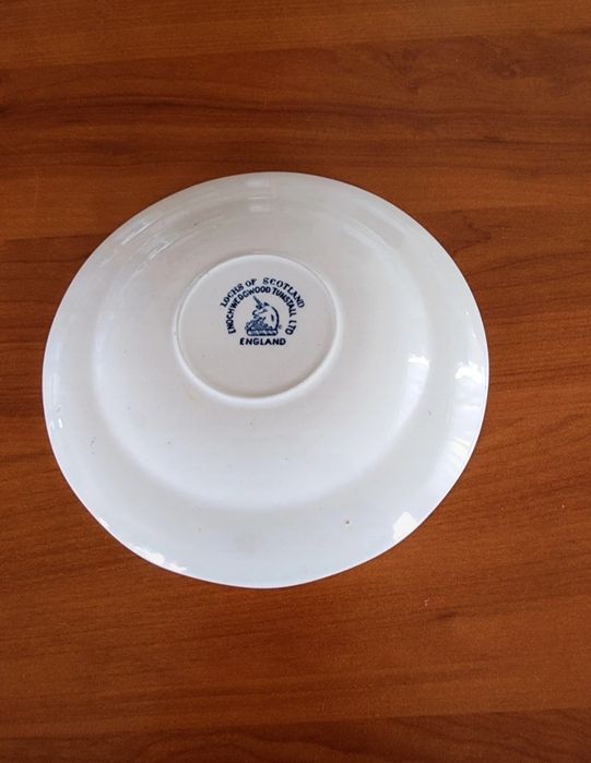 Prato Enoch Wedgwood Lochs of Scotland