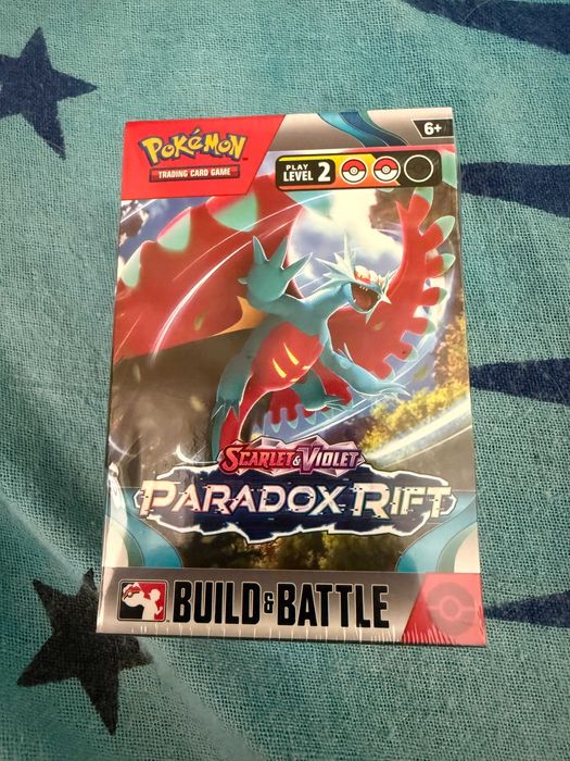 Pokemon TCG Paradox Rift Build & Battle Box