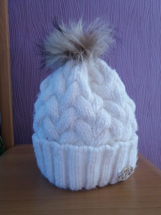 Шапка зимняя. Шапка для девочки.