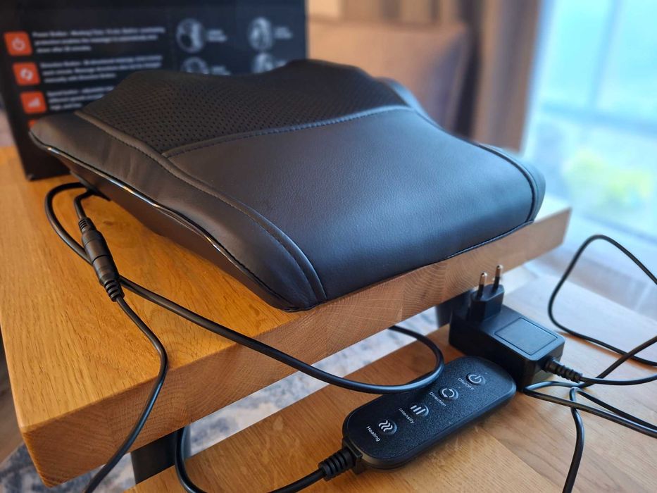 Masażer Shiatsu karku i pleców Brelley BS18 z pilotem i podgrzewaniem