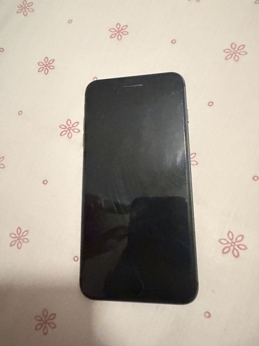 Iphone 8 plus  64gb