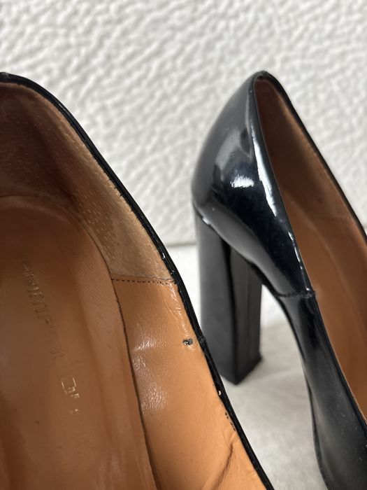 Buty na obcasie czółenka, Primamoda