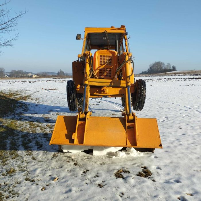 Koparko - ładowarka Ostrówek K162