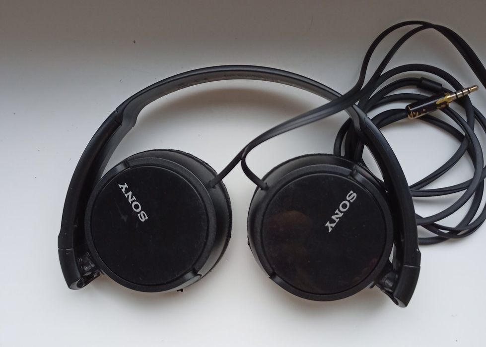 Навушники Sony MDR-ZX110 Black