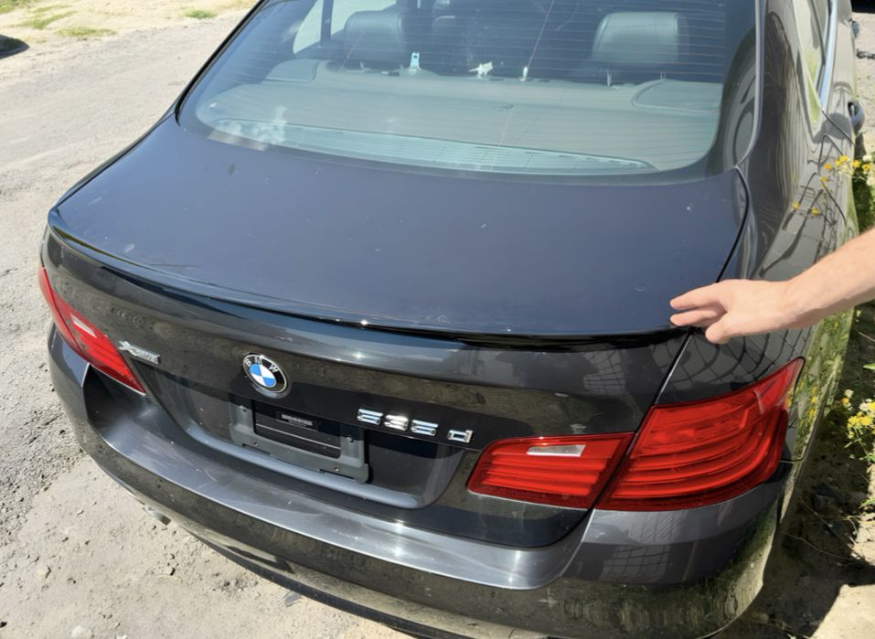 Спойлер лип на багажник BMW 5 ABS пластик, черный глянец сабля ар 8499