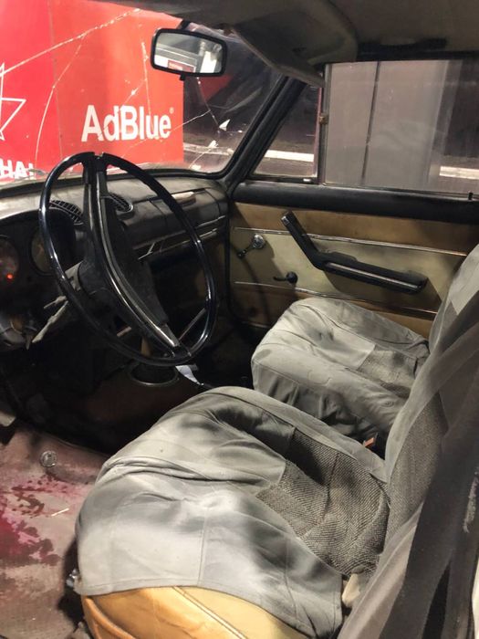 2106 1.6 на полном ходу в хорошем состоянии, вложено много денег