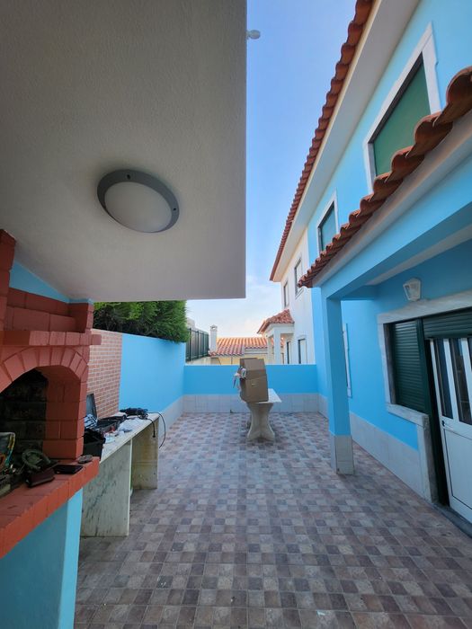 Alugo Vivenda na Praia Azul