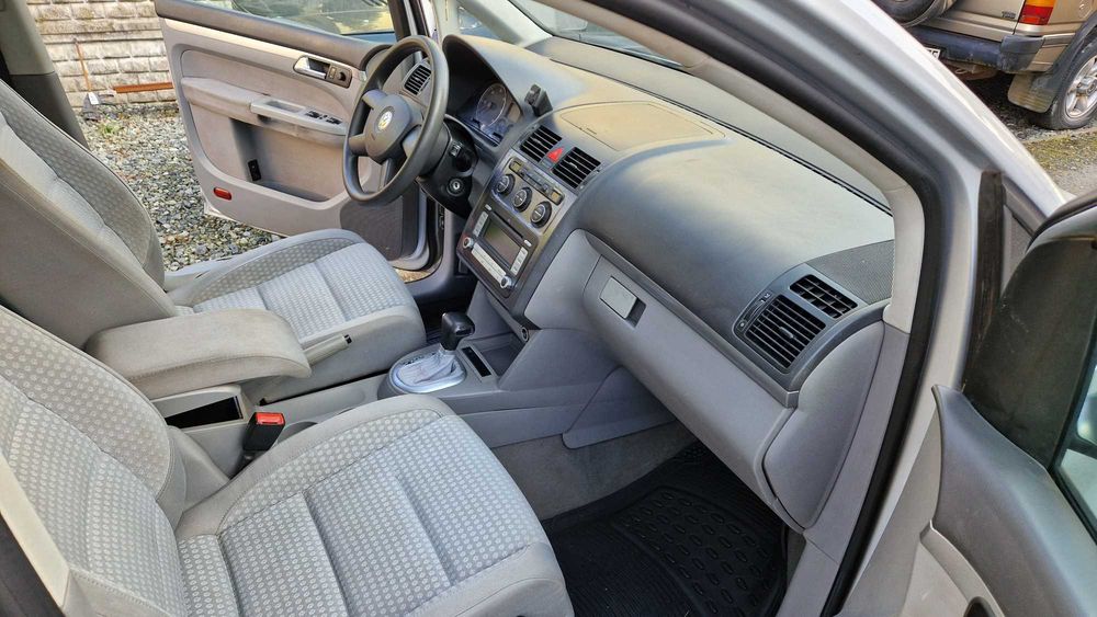 Volkswagen Touran 1.9 TDI 105 Km Automat DSG Zarejestrowany