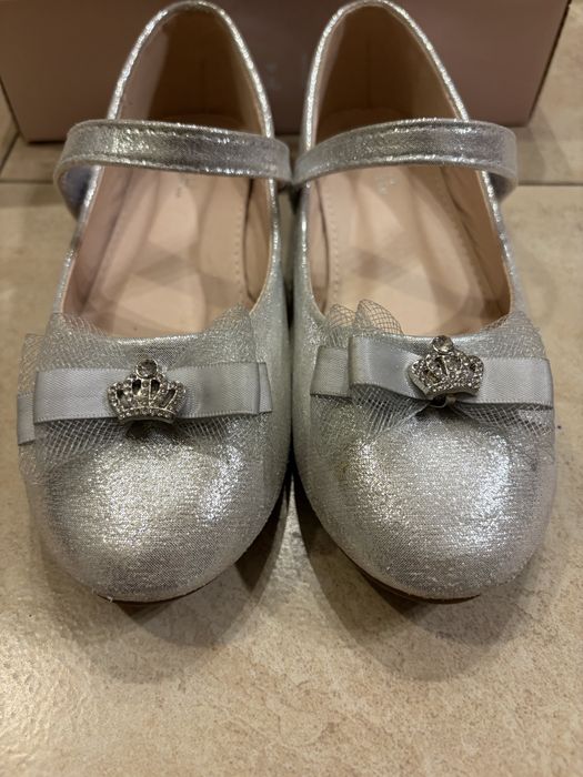 Pantofelki dla dziewczynki rozmiar 32