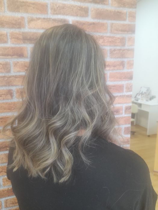 Severinu's cabeleireiro casal de cambra