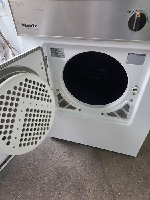 Secador de roupa miele profissional .