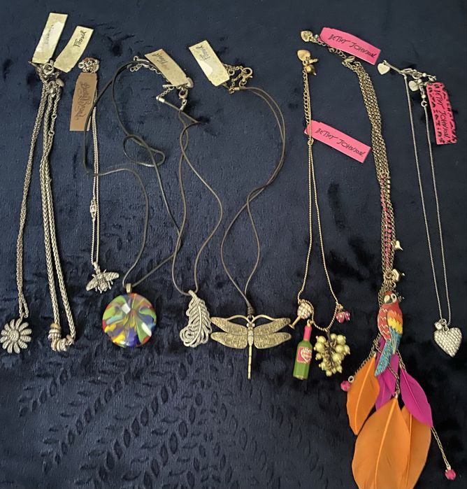 Намиста елегантні