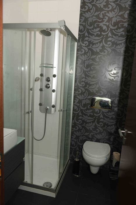 APARTAMENTO T2 Rua Ernesto Sena oliveira 31