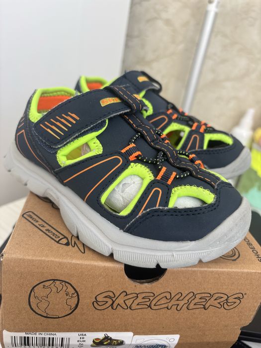 Сандалі Skechers