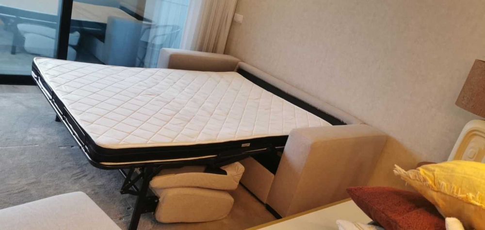 Sofá Cama + Puff + Mesa (OFERTA) | Excelente Estado