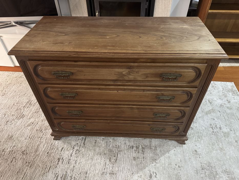 Cómoda + Mesas Cabeceira + Cadeira