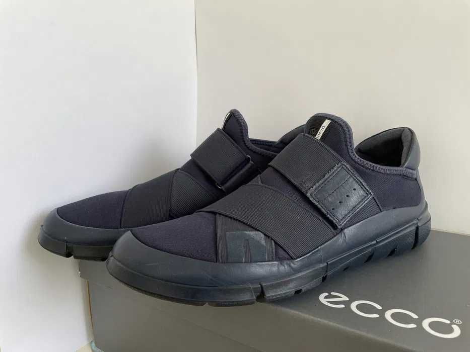 Кроссовки ECCO Intrinsic Strap