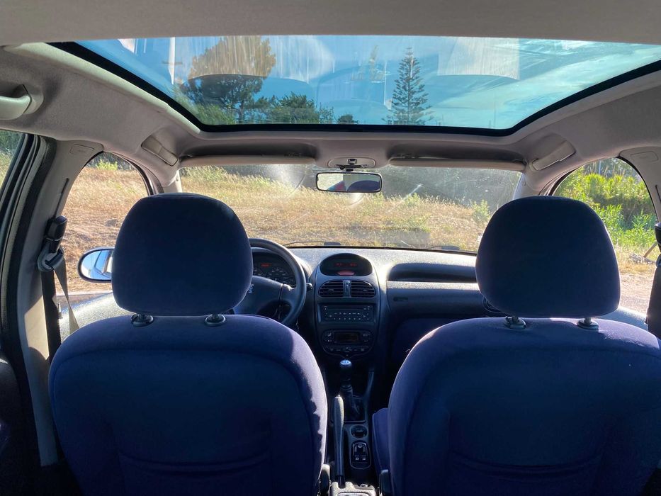 Peugeot 206 1.1 Black and silver edition tecto panoramico
