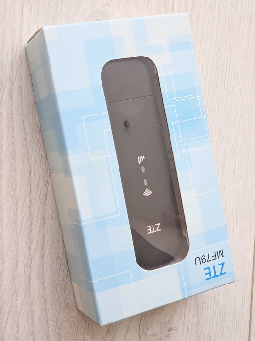 Модем 4G / 3G + Wi-Fi роутер ZTE MF79U