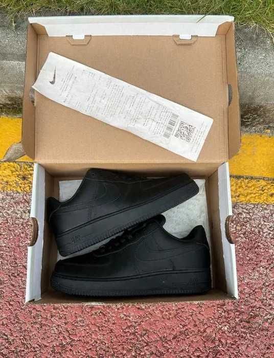 Nike_Air_Force_1_Low_07_Black R.38