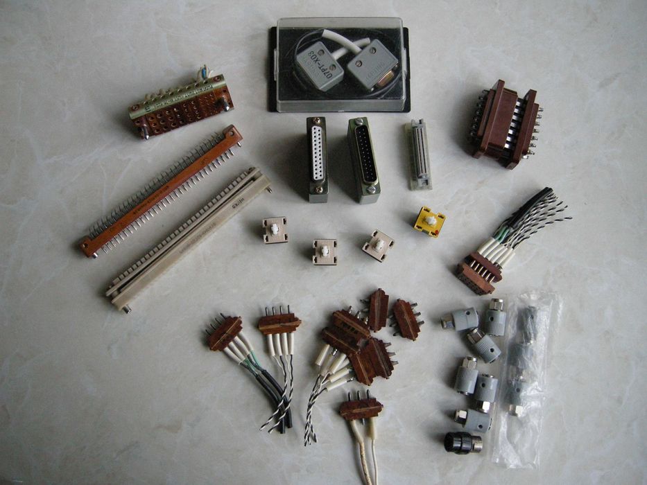 Соединители (разъемы) Harting и др. времен СССР