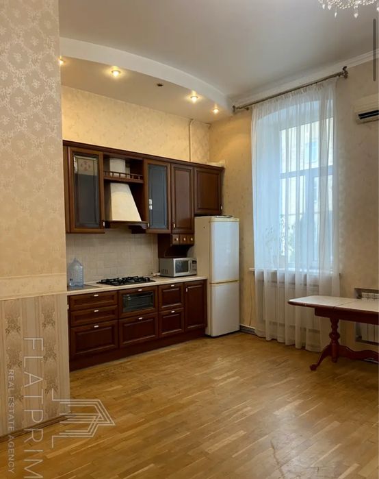 Центр! Вигідна ціна Метро Университет Золоті Ворота