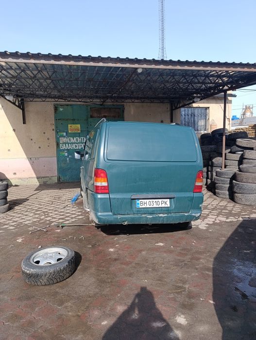 Мерседес Віто продам