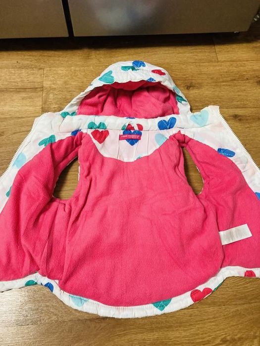 Жилетка теплая.Жилет на девочку 3 4 5 лет