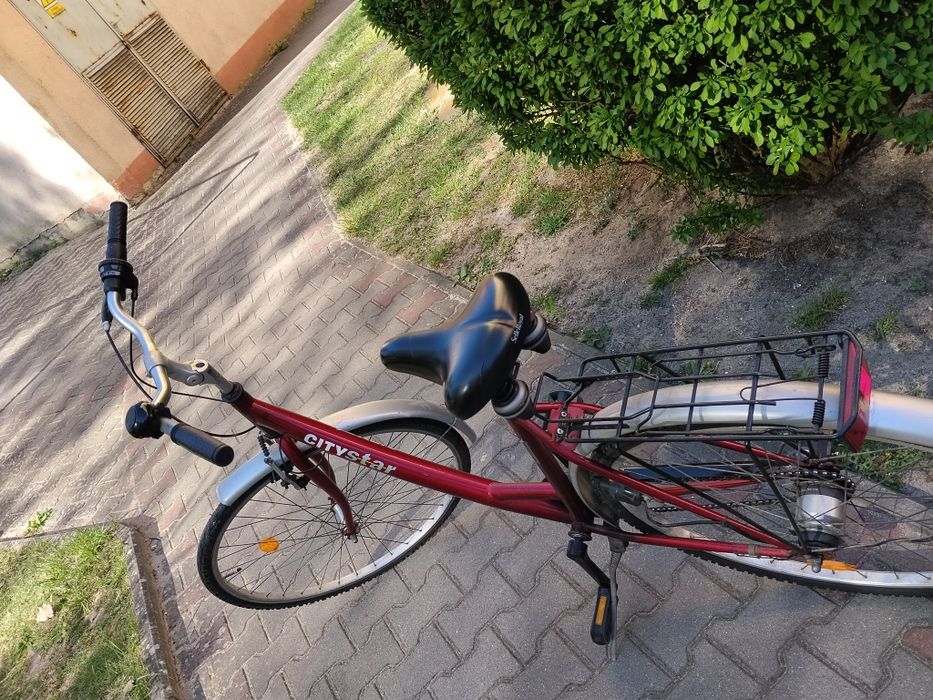 Rower damka koła 28