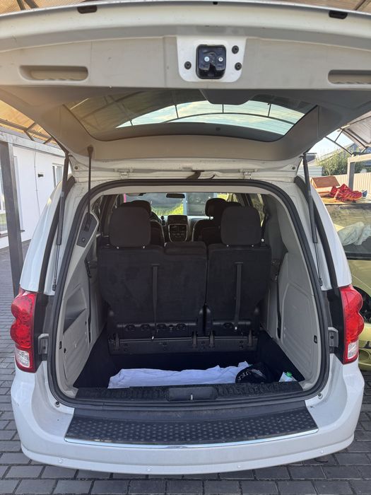 Dodge Grand Caravan 2016