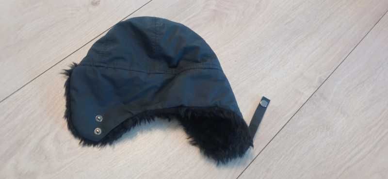 Czarna zimowa czapka dziecięca