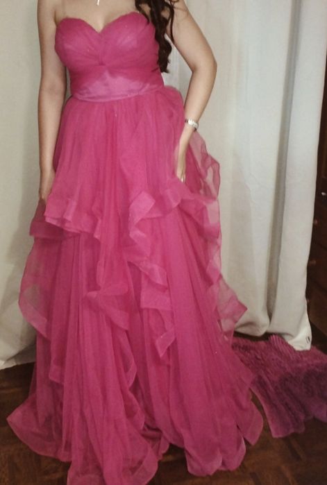 Vestido de Festa Longo Rosa Choque em Tule (Tamanho M)