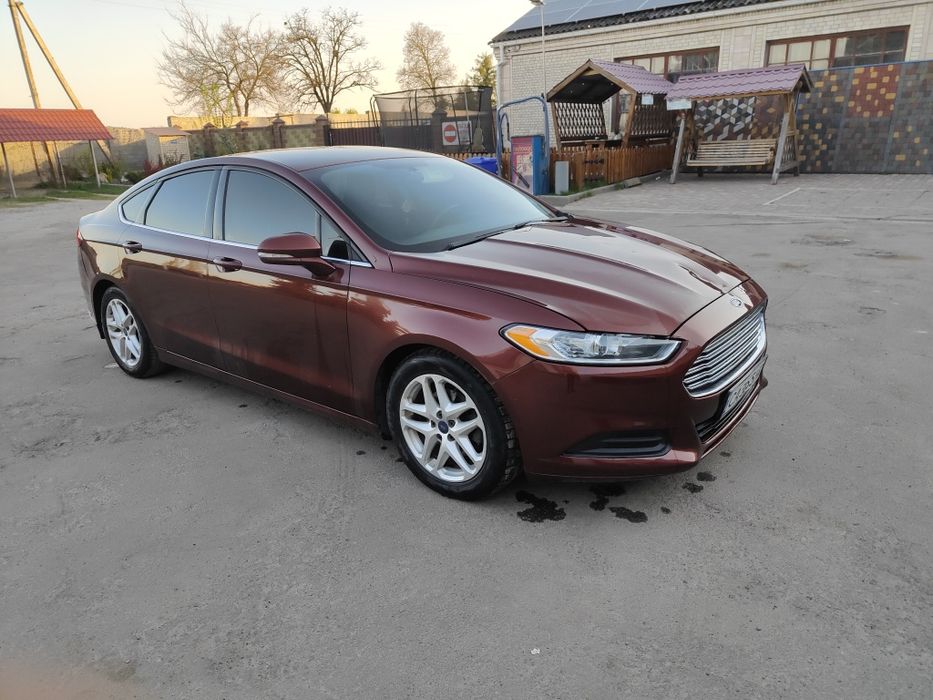 Продам Ford Fusion 2015 рік 2.5 GBO